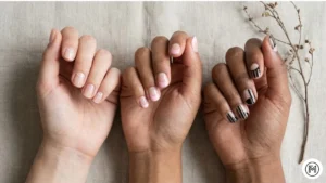 Pink & White Color Block: Trendy pink and white color-blocking designs on short nails with clean geometric shapes.
Negative Space Nails: Minimalist short nail art combining geometric patterns with clear negative space sections.
Soft Gradient Designs: Dreamy soft gradient short nails with smooth transitions of peach and lavender colors.
